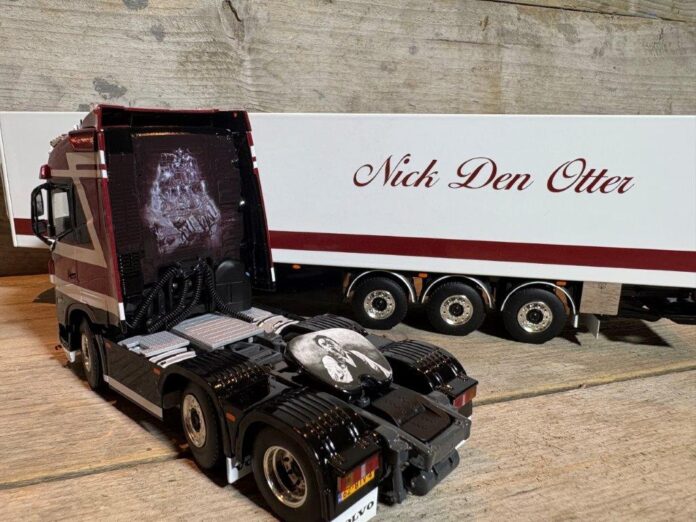 VOLVO FH 5 GLOB. 6X2 TWIN STEER + REEFER TRAILER  3 AXLE   N. DEN OTTER - Afbeelding 5