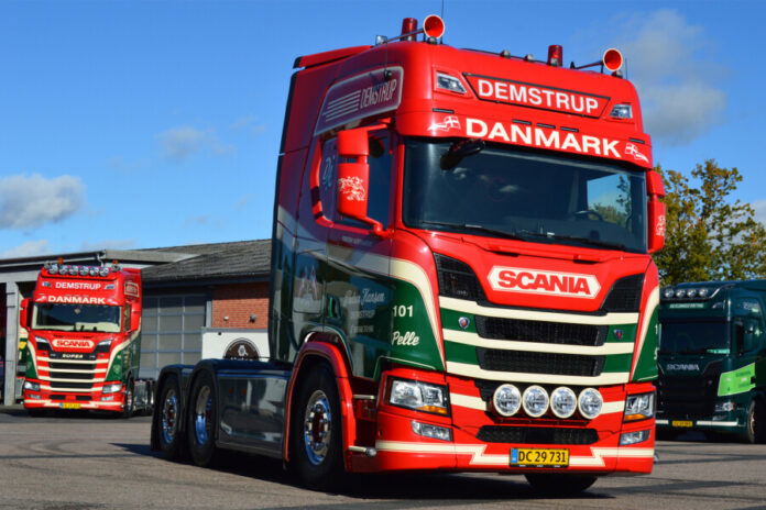 Preben Hansen; SCANIA R HIGHLINE CR20H 6 | WSI Models