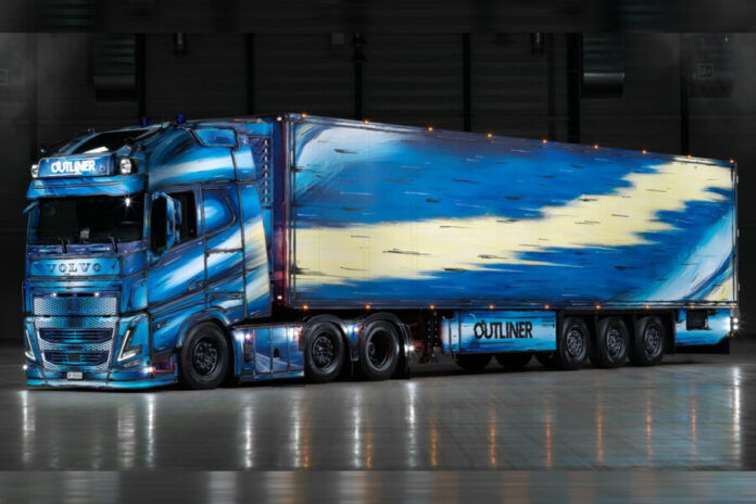 Thomann - Outliner; VOLVO FH5 GLOBETROTT | WSI Models