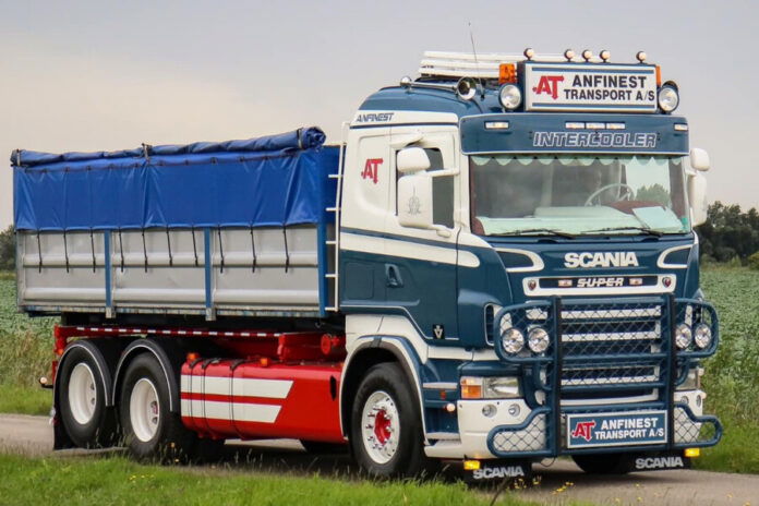 Anfinest; SCANIA R5 FLAT ROOF RIGED TRUC | WSI Models