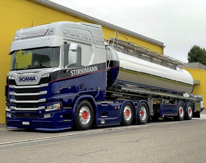 SCANIA CR20H 6X2 BOOGIE  WITH 2 AXLE TANK TRAILER  ( CHROME) STIRNIMANN     TRANSPORT AG - Afbeelding 4