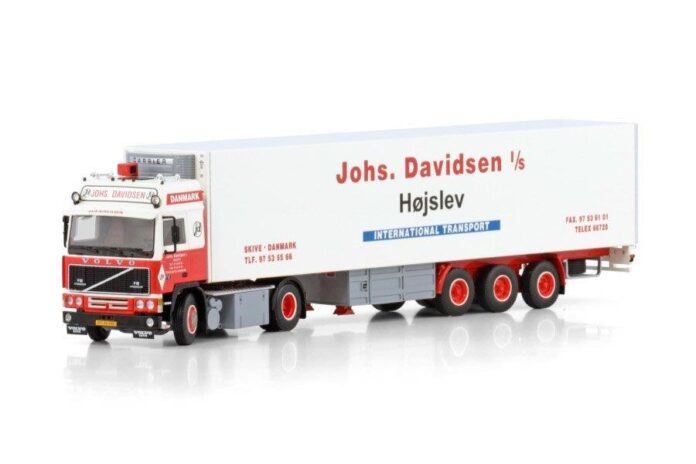   VOLVO F 12 GLOBETROTTER 4X2 REEFER TRAILER 3 AXLE   JOHS DAVIDSEN  