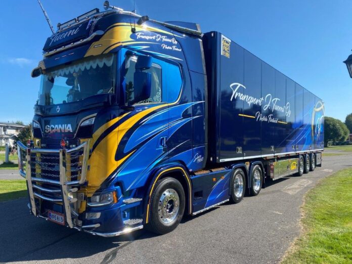 SCANIA  NEXT GEN S 520 HIGHLINE MET 3 ASSIGE EKERI KOELOPLEGGER TUOMI  DIVERSE CUSTOM MADE PARTS - Afbeelding 5