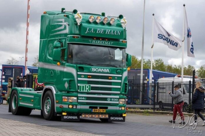 WSI  SCANIA  4 SERIES    TOPLINE  4X2  J.A. DE HAAN  EXCLUSIEF MODEL - Afbeelding 11