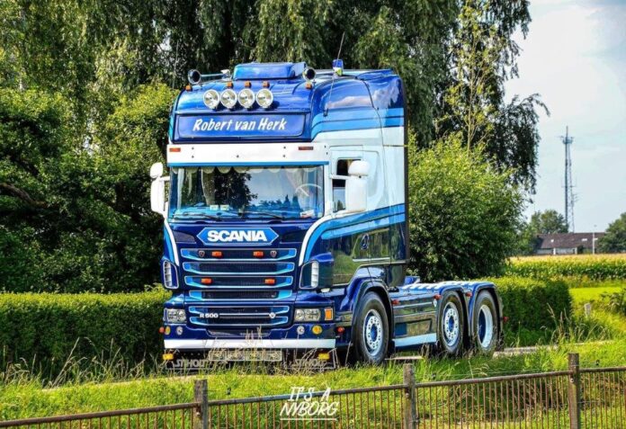 SCANIA R6 TOPLINE 6X2 VOOR LOOPAS KOEL OPLEGGER 3 ASSEN ROBERT VAN HERK  EXCLUSIEF TONTOYS OSS - Afbeelding 10