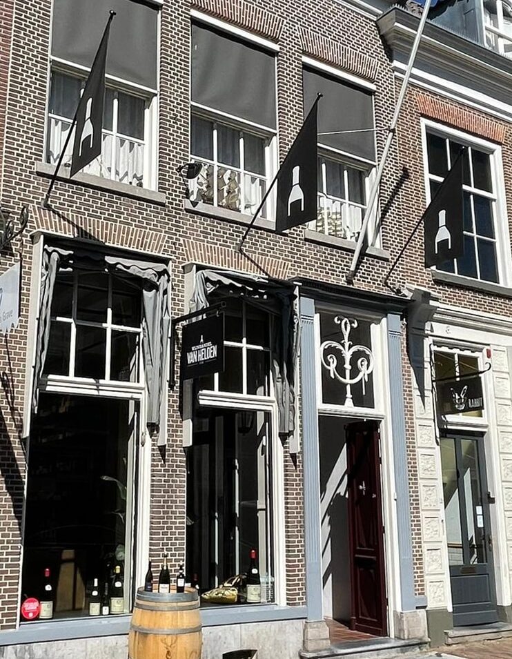 Wijnhandel van Helden Grave
