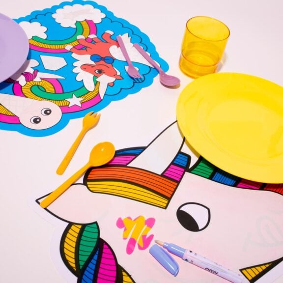 OMY - Kleuren met water - Placemats Lily creatief kleurplaat placemat verven
