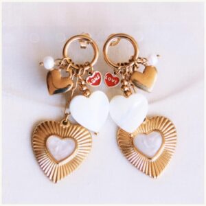 Bazou - Oorsteker met bedels