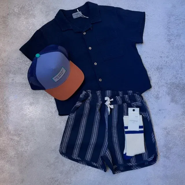 SHOP THE LOOK • BOYS

Vijf heerlijke zomer outfits voor jongens. Welke is jouw favoriet?

#zoubisoukids #zomercollectie #ootd #kinderkleding #nieuwecollectie #outfitinspiratie #zomerkleding #jongenskleding