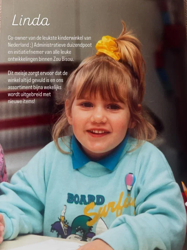Oké, wij willen ook een keer meedoen aan de hype 👌🏼

Back in the days! Toen we zelf nog kleine koters waren 🥰 Little did we know. 

Als Stephanie terug is van vakantie zullen we weer heel veeeel outfit inspo posten, beloofd 🤞🏼

#zoubisoukids #backinthedays #ondernemendevrouwen #kleineondernemer #trend