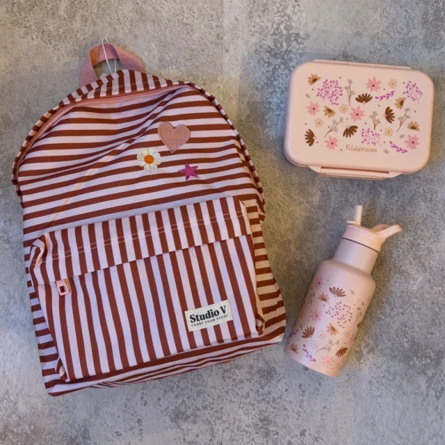 Back to school 📚🚸🎒

Alles wat je nodig hebt voor die frisse start van een nieuw schooljaar! Je vindt het uiteraard bij Zou Bisou Kids 💋 

Bestel vóór 14.00 uur en je hebt het vaak de volgende dag al in huis 🚚📦

#zoubisoukids #backtoschool #schooltas #nieuwschooljaar #frissestart